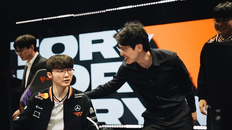 T1 kkOma se sincera sobre su mayor arrepentimiento en el Worlds y promete aprender de sus errores del pasado